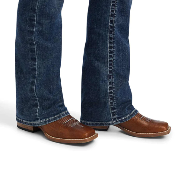 Bootcut Jeans for Men: A Resurgence of a Timeless Style